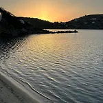 Iosub & - Cosy Seaside House In Koumbara דירה Tzamaria