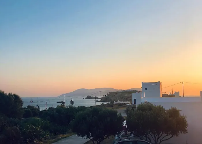 Iosub & - Cosy Seaside House In Koumbara Lejlighed Tzamaria